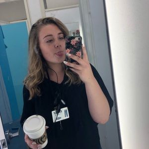 Meet your Posher, Emily